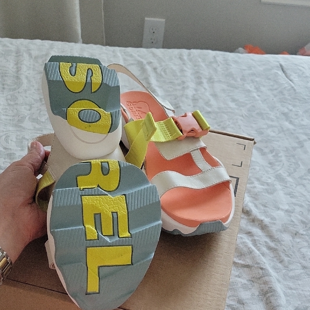 Women's Sandals SOREL Kinetic™ Impact Sling Chalk, Paradiso Peach - Picture 3 of 4